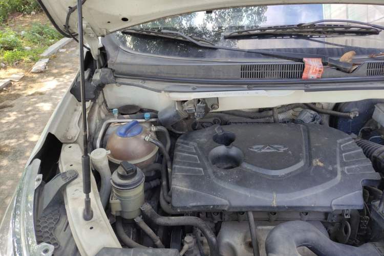 Used Karry K60 2017 1.5L Manual Standard Edition Engine Bay Right