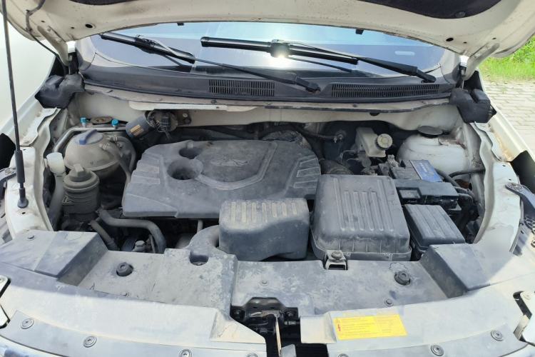 Used Karry K60 2017 1.5L Manual Comfort Model Engine Bay