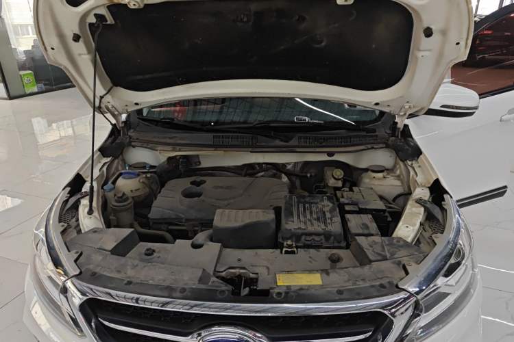 Used Karry K60 2017 1.5L Manual Flagship Model Engine Bay
