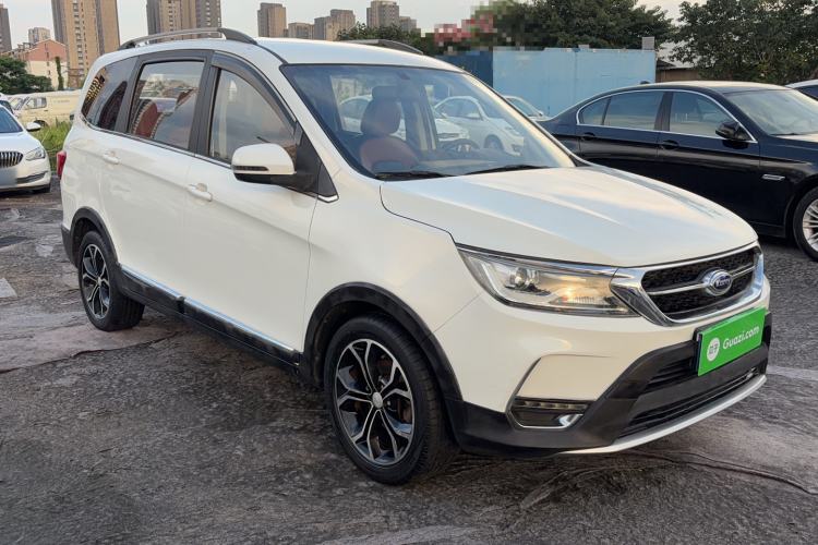 Used Karry K60 2017 1.5L Manual Flagship Model Exterior 1