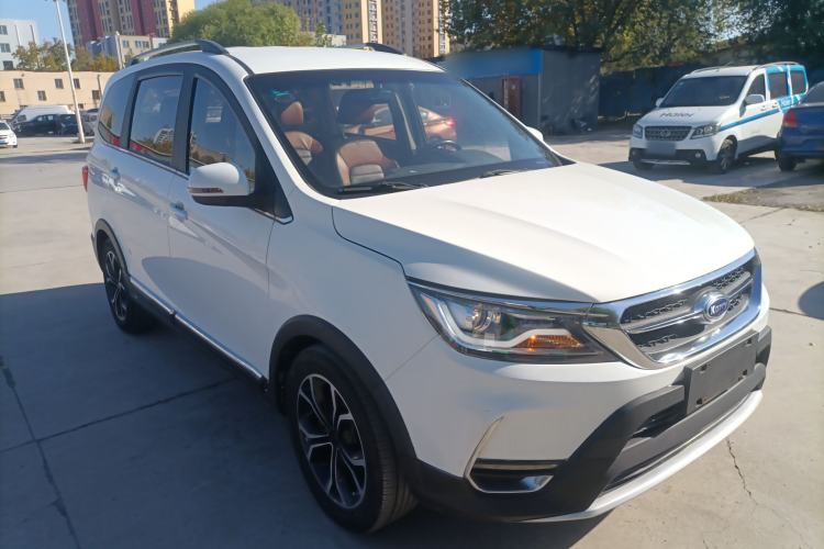 Used Karry K60 2017 1.5L Manual Flagship Model Exterior 2