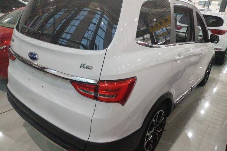 Used Karry K60 2017 1.5L Manual Flagship Model Exterior 3