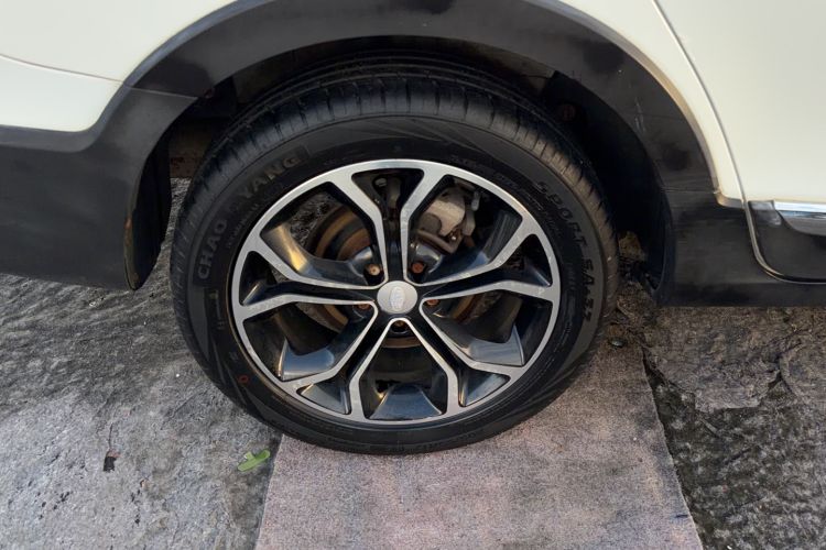 Used Karry K60 2017 1.5L Manual Flagship Model Exterior 4