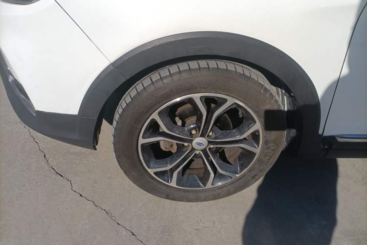 Used Karry K60 2017 1.5L Manual Flagship Model Exterior 7