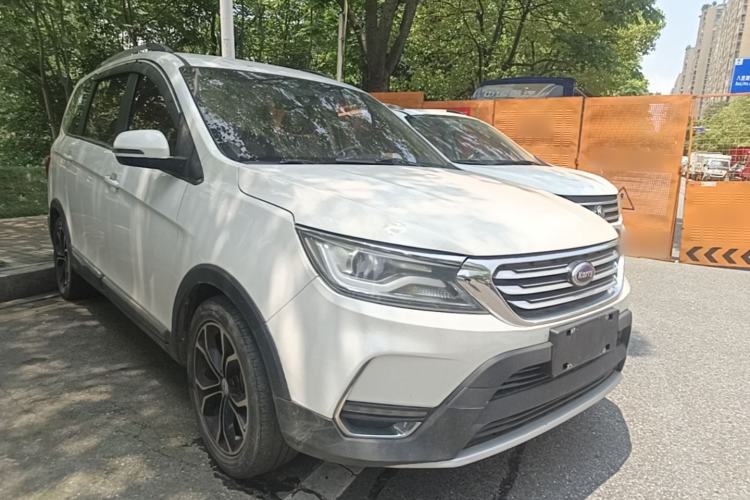 Used Karry K60 2017 1.5L Automatic Flagship Model Front Right 45 Deg