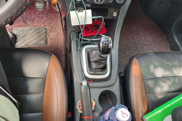Used Karry K60 2017 1.5L Manual Standard Edition Gear Lever