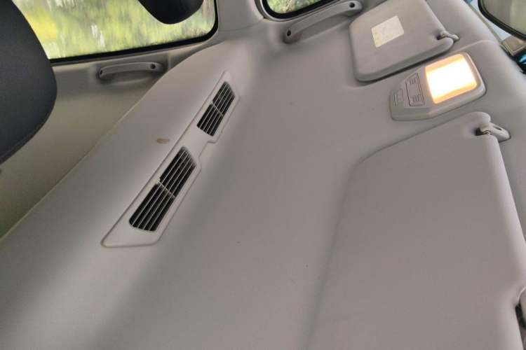 Used Karry K60 2017 1.5L Automatic Luxury Model Headliner
