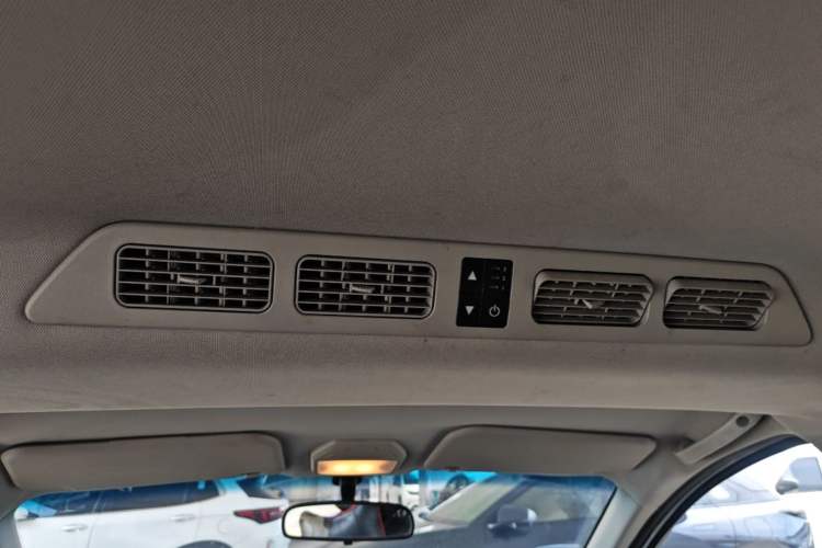 Used Karry K60 2017 1.5L Automatic Luxury Model Headliner