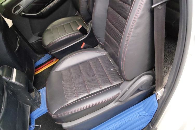 Used Karry K60 2017 1.5L Automatic Luxury Model Interior 4