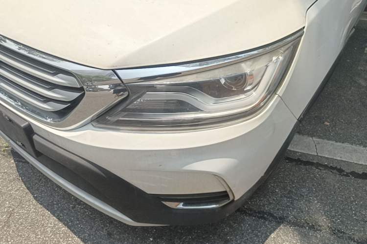 Used Karry K60 2017 1.5L Automatic Flagship Model Left Front Headlight