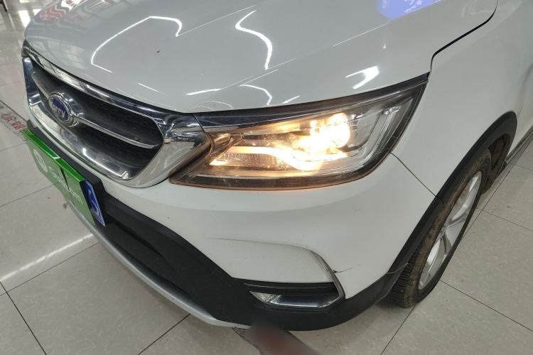 Used Karry K60 2017 1.5L Manual Luxury Model Left Front Headlight