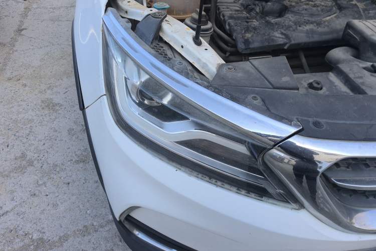 Used Karry K60 2017 1.5L Automatic Flagship Model Right Front Headlight