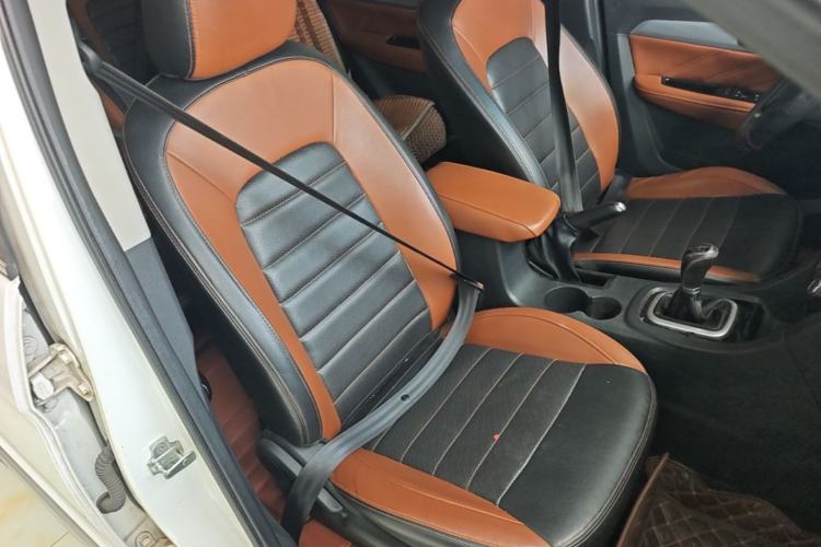 Used Karry K60 2017 1.5L Manual Flagship Model Right Front Seat