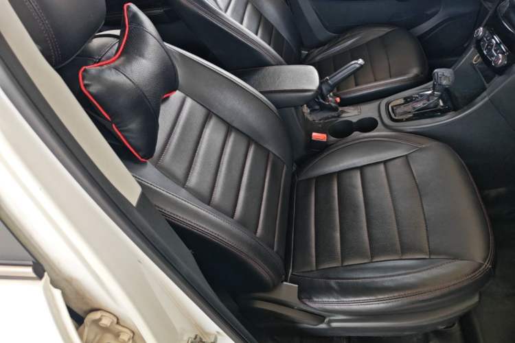 Used Karry K60 2017 1.5L Automatic Luxury Model Right Front Seat