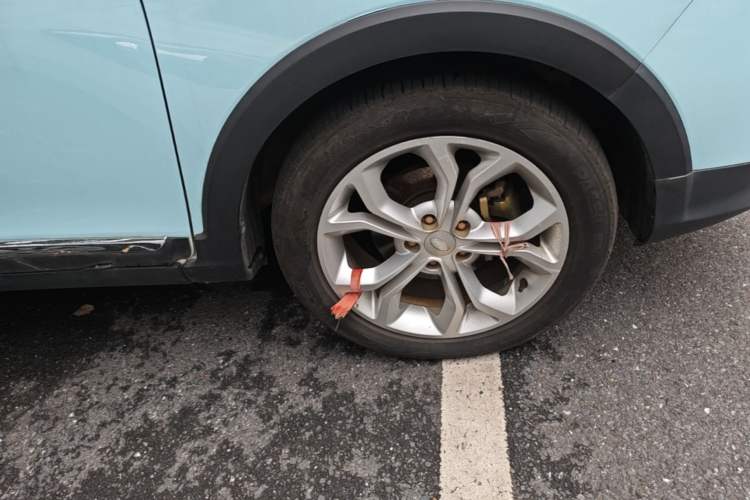 Used Karry K60 2017 1.5L Manual Luxury Model Right Front Wheel Hub