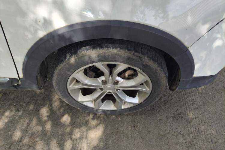 Used Karry K60 2017 1.5L Manual Standard Edition Right Front Wheel Hub