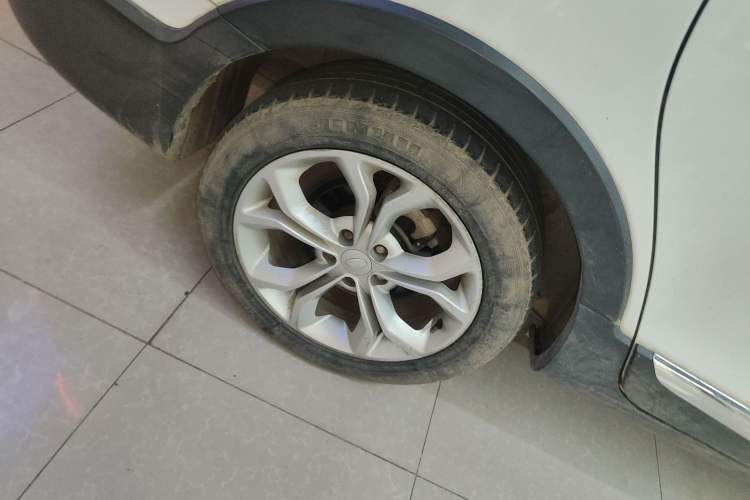 Used Karry K60 2017 1.5L Manual Luxury Model Right Rear Wheel Hub