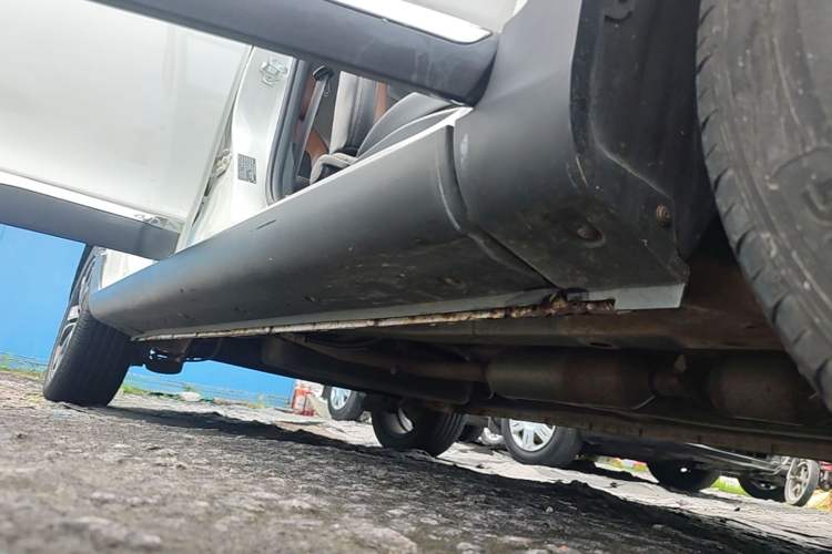 Used Karry K60 2017 1.5L Manual Flagship Model Right Side Sill