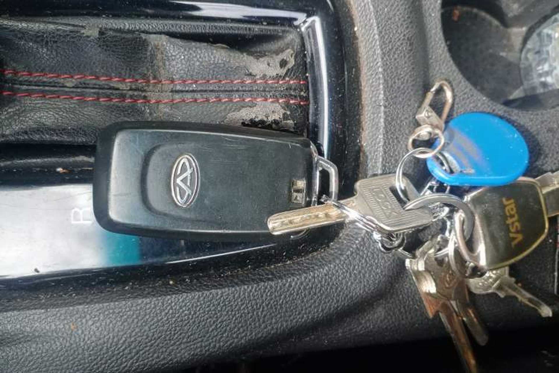 Used Karry K60 2017 1.5L Automatic Flagship Model Vehicle Key