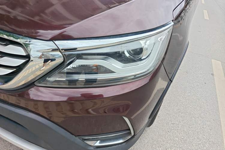 Used Karry K60 2018 1.5L Automatic with Sunroof Left Front Headlight