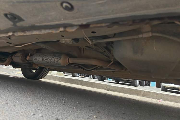 Used Karry K60 2018 1.5L Automatic with Sunroof Left Side Sill