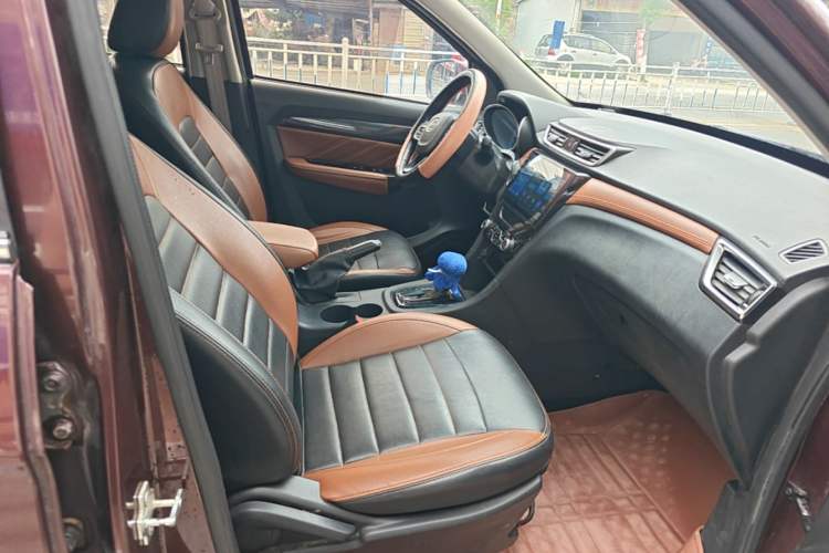 Used Karry K60 2018 1.5L Automatic with Sunroof Right Front Seat