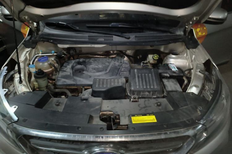 Used Karry K60 2018 1.5L Manual Flagship Edition Engine Bay