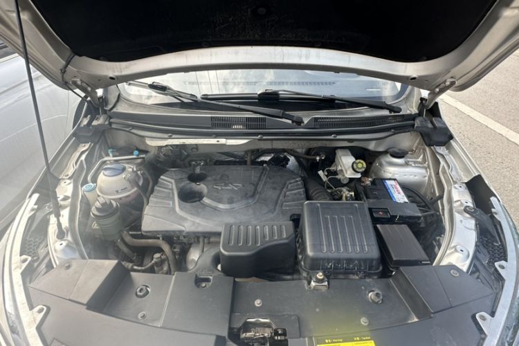 Used Karry K60 2018 1.5L Automatic Luxury Model Engine Bay