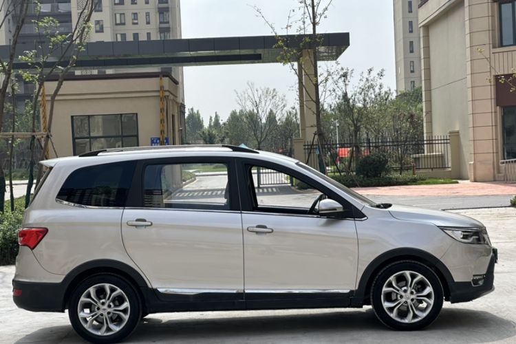 Used Karry K60 2018 1.5L Automatic Luxury Model Exterior 2