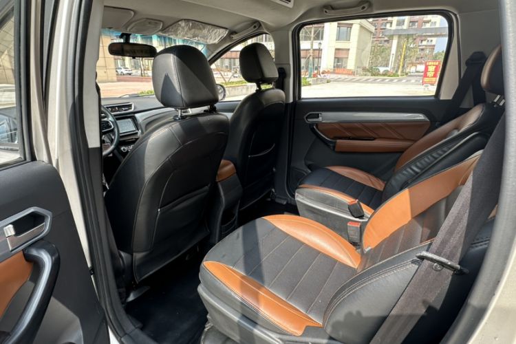 Used Karry K60 2018 1.5L Automatic Luxury Model Interior 1