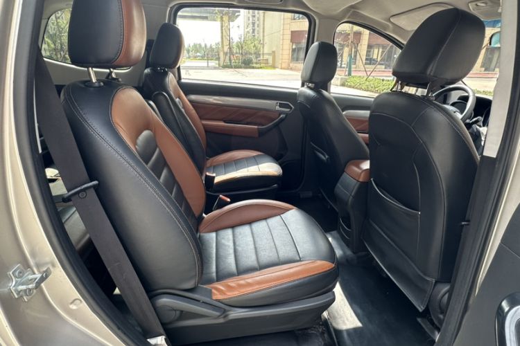 Used Karry K60 2018 1.5L Automatic Luxury Model Interior 10