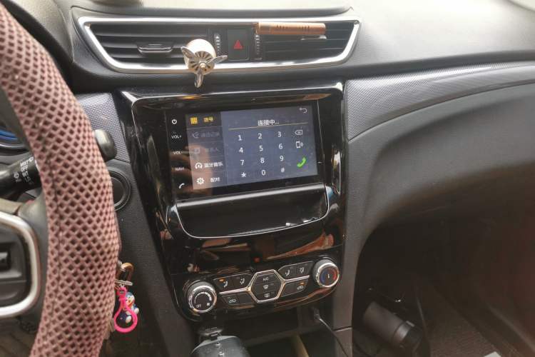 Used Karry K60 2018 1.5L Automatic Luxury Model Audio And AC Panel