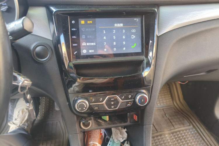 Used Karry K60 2018 1.5L Automatic Luxury Model Audio And AC Panel
