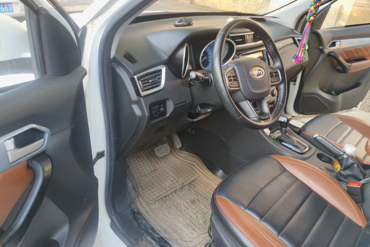 Used Karry K60 2018 1.5L Automatic Luxury Model Driver Seat