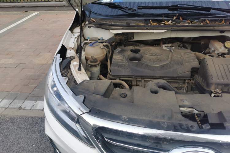 Used Karry K60 2018 1.5L Automatic Luxury Model Engine Bay Right