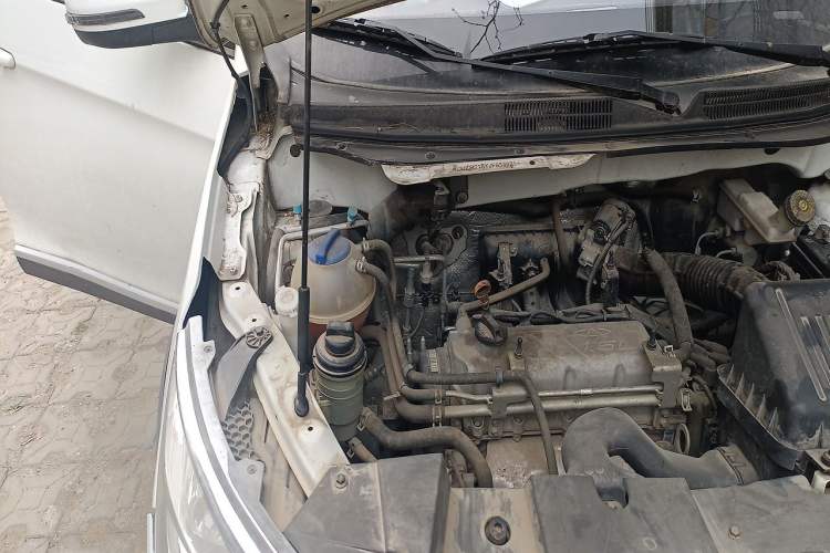 Used Karry K60  Engine Bay Right