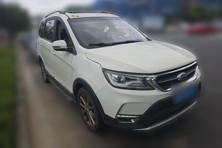 Used Karry K60 2018 1.5T Manual Flagship Model Front Right 45 Deg