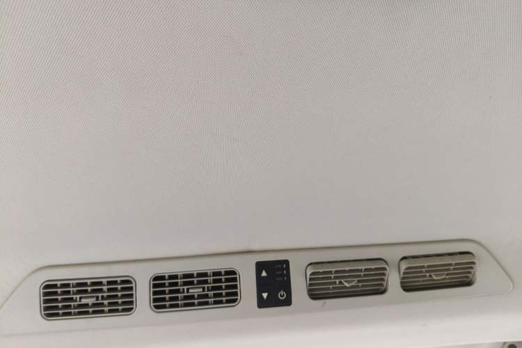 Used Karry K60 2018 1.5L Automatic Luxury Model Headliner