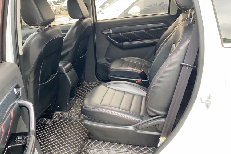 Used Karry K60 2018 1.5T Manual Luxury Model Left Rear Seat