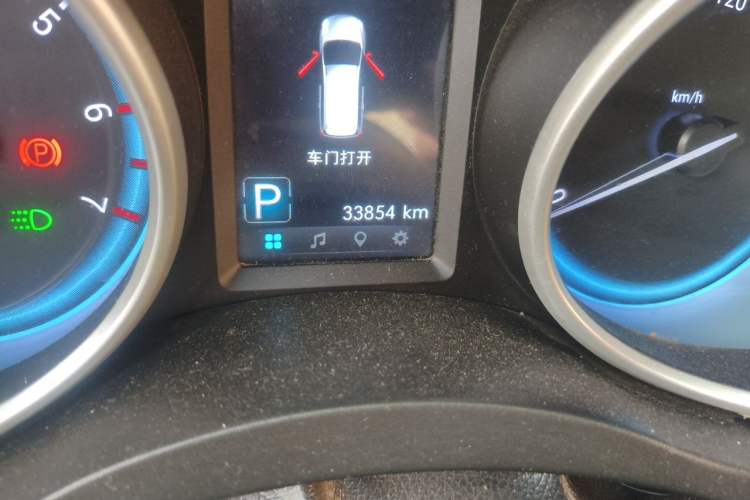 Used Karry K60 2018 1.5L Automatic Luxury Model Odometer Close Up