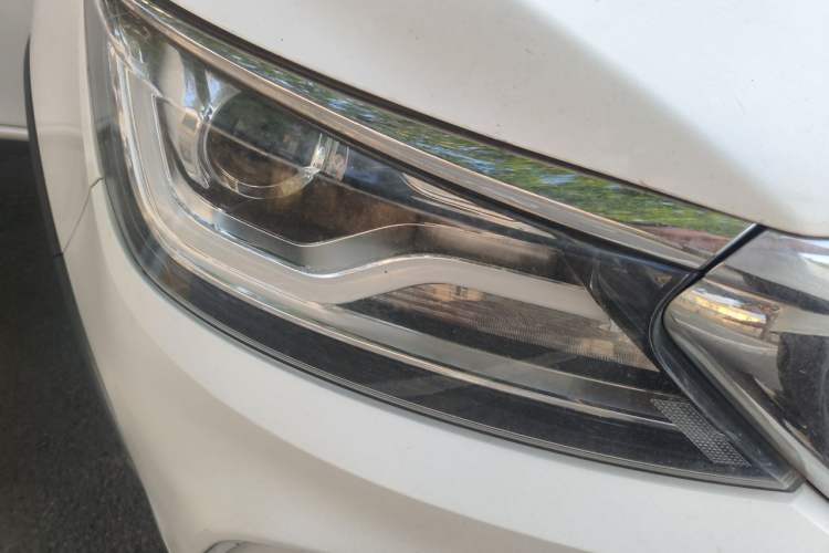 Used Karry K60 2018 1.5L Automatic Luxury Model Right Front Headlight