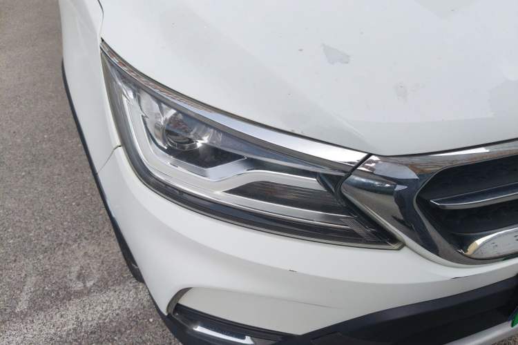Used Karry K60 2018 1.5L Automatic Luxury Model Right Front Headlight