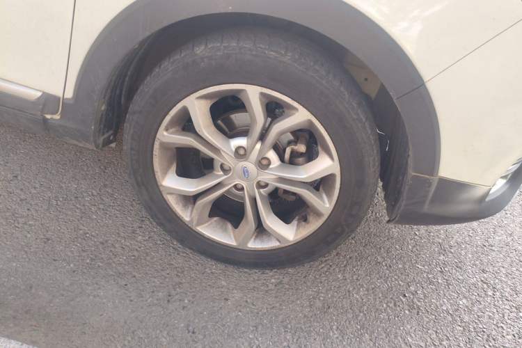 Used Karry K60 2018 1.5L Automatic Luxury Model Right Front Wheel Hub