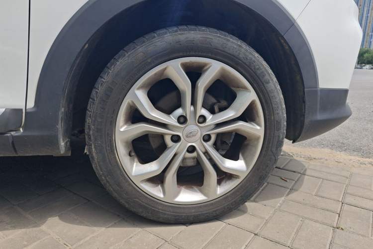 Used Karry K60 2018 1.5L Automatic Luxury Model Right Front Wheel Hub