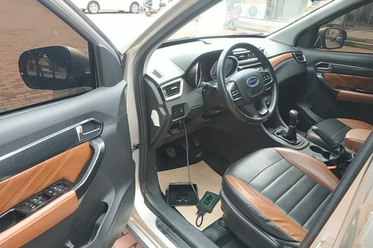 Used Karry K60 2018 1.5T Manual Luxury Model Driver Seat