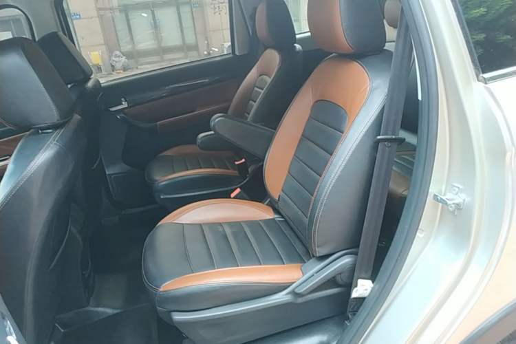 Used Karry K60 2018 1.5T Manual Luxury Model Left Rear Seat