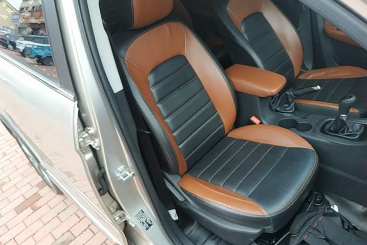 Used Karry K60 2018 1.5T Manual Luxury Model Right Front Seat