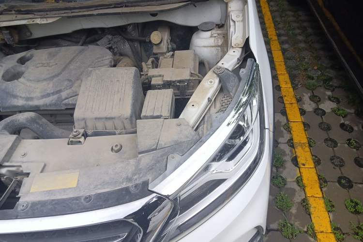 Used Karry K60  Engine Bay Left