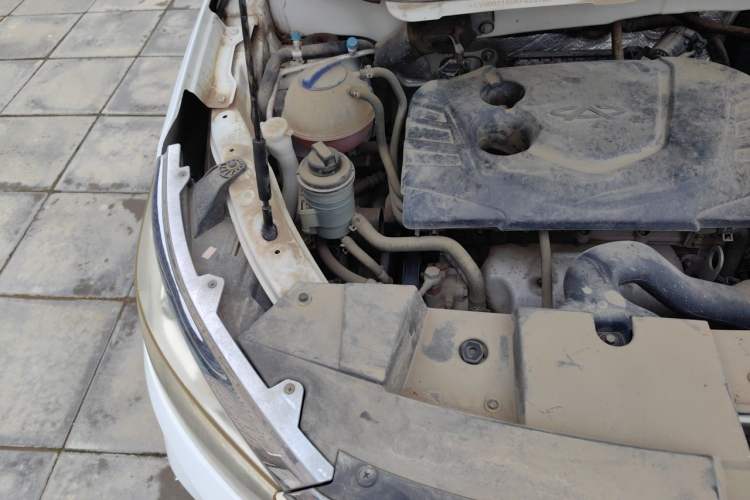 Used Karry K60  Engine Bay Right