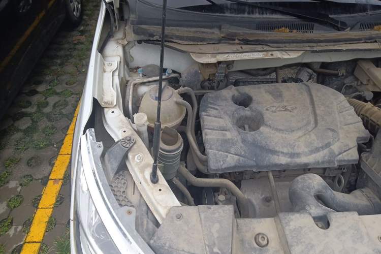Used Karry K60  Engine Bay Right
